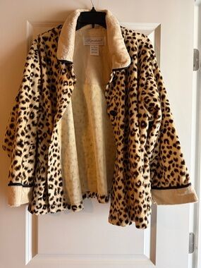 Signature Leopard Print Faux Fur Jacket - Cream, Black & Brown